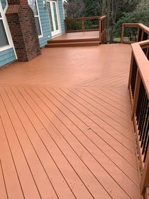 Deck Stain in McDowell Meadows, Charlotte NC (1)