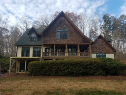 Before & After Exterior House Painting in Greystone Community in Matthews, NC (1)